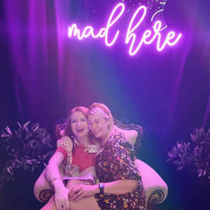 Meet your Posher, Aine mc lean